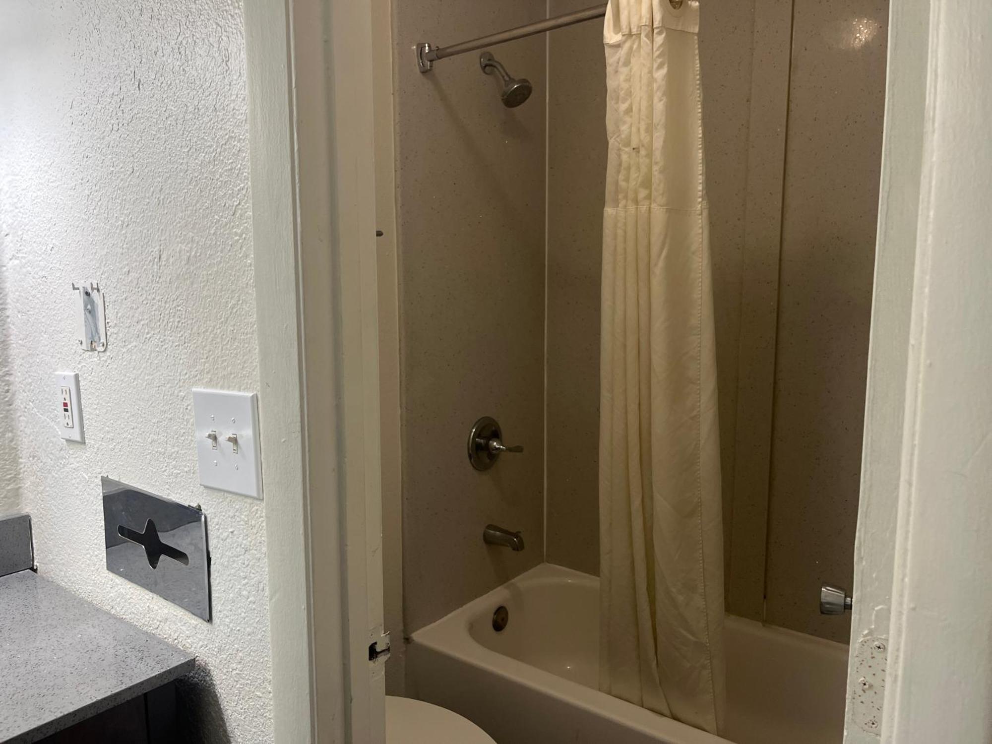 Motel 6 Charlotte, Nc - Airport South Екстер'єр фото
